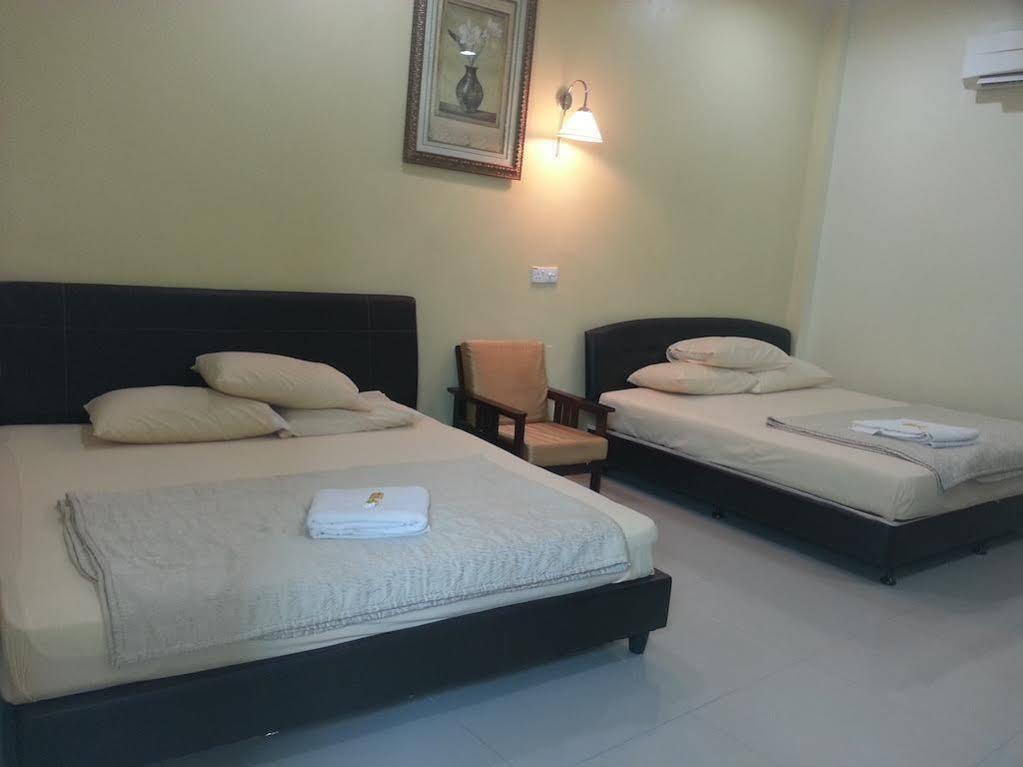 Casavilla Travellers Lodge Taiping Exterior foto