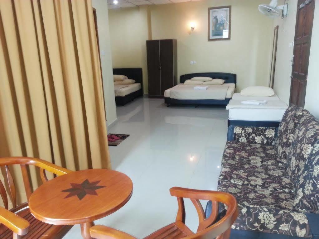 Casavilla Travellers Lodge Taiping Exterior foto