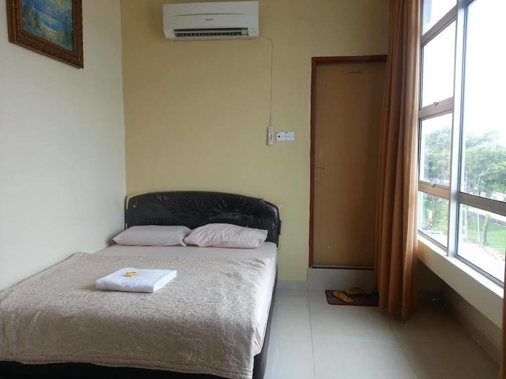 Casavilla Travellers Lodge Taiping Exterior foto